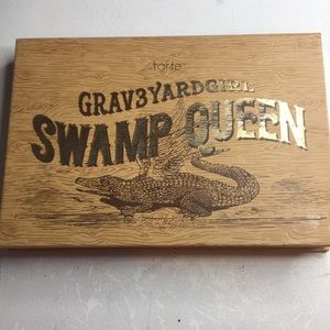 ✅2 for $25✅ tarte Swamp Queen Pallet